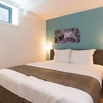 מלון Hof Holland 3*