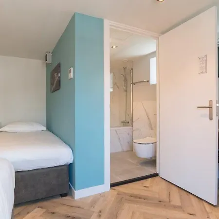 Hotel Hof Holland 3*