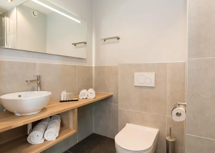 Hof Holland 호텔 에담